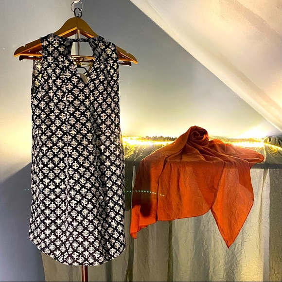 Old Navy Aztec Design Mini-Dress - Picture 2 of 6